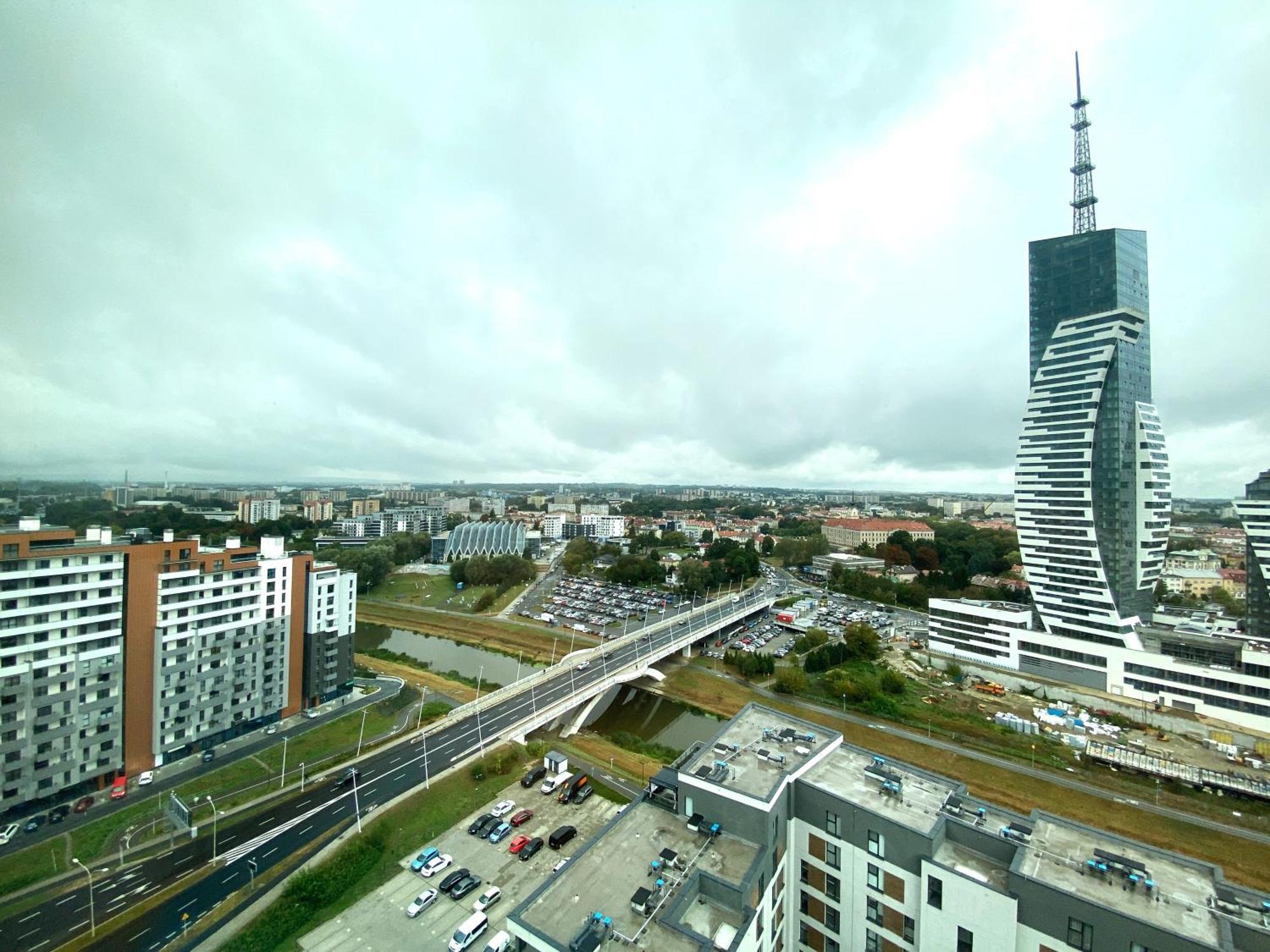 Panorama Capital Luna Rzeszów Extérieur photo